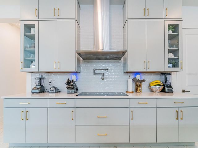 10537 TORCHWOOD SEA WAY, San Antonio, FL 33576