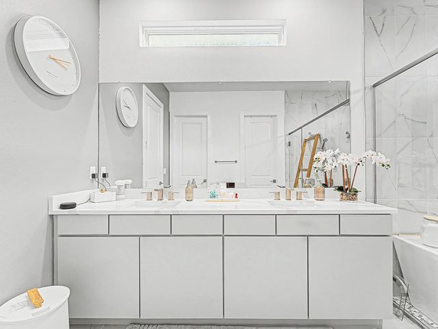 10537 TORCHWOOD SEA WAY, San Antonio, FL 33576