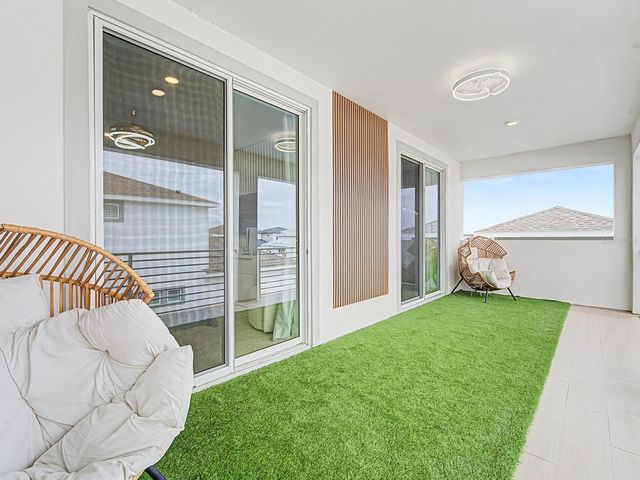 10537 TORCHWOOD SEA WAY, San Antonio, FL 33576