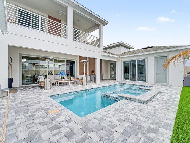 10537 TORCHWOOD SEA WAY, San Antonio, FL 33576