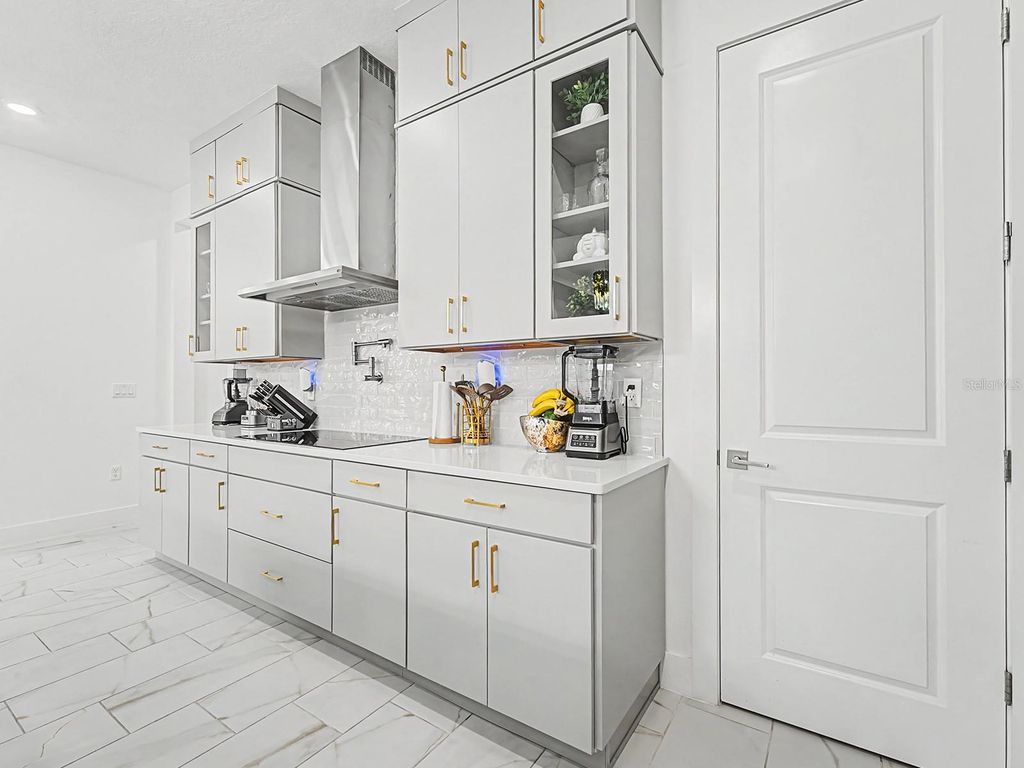 Image 16 of property listing at 10537 TORCHWOOD SEA WAY, San Antonio, FL 33576