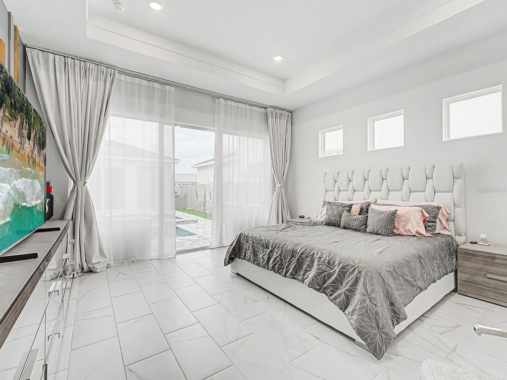 Image 21 of property listing at 10537 TORCHWOOD SEA WAY, San Antonio, FL 33576