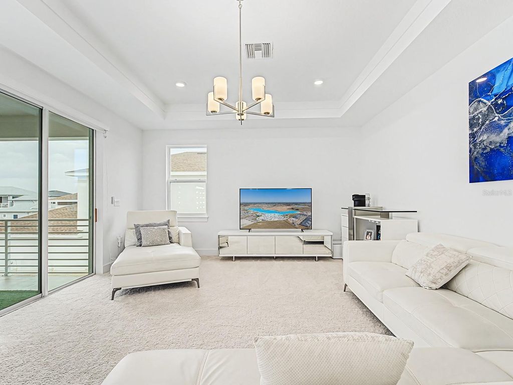 Image 4 of property listing at 10537 TORCHWOOD SEA WAY, San Antonio, FL 33576