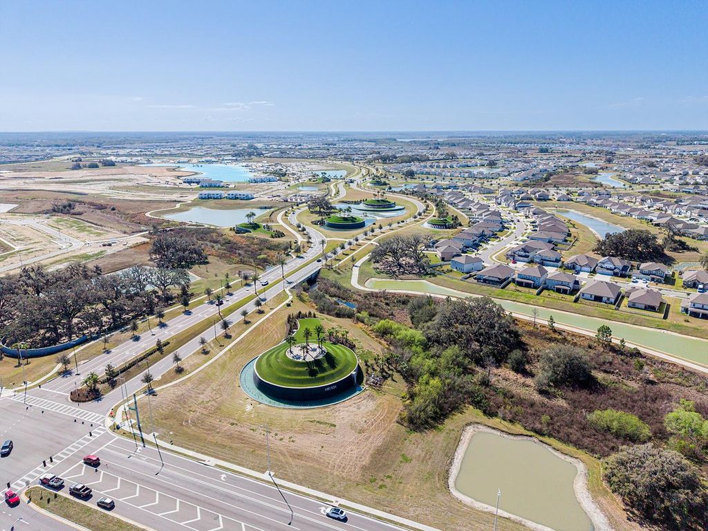 Image 71 of property listing at 10537 TORCHWOOD SEA WAY, San Antonio, FL 33576