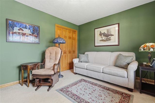 103 Seminole Trl, Center Twp, PA 16001