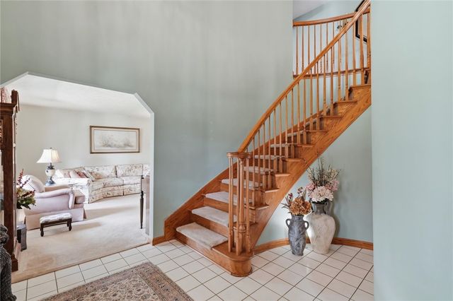 103 Seminole Trl, Center Twp, PA 16001