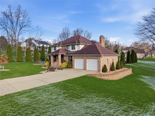 103 Seminole Trl, Center Twp, PA 16001