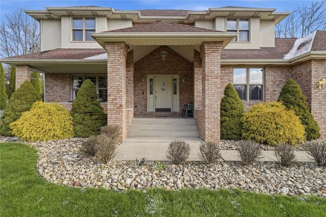 103 Seminole Trl, Center Twp, PA 16001