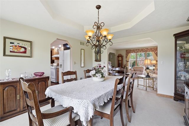 103 Seminole Trl, Center Twp, PA 16001