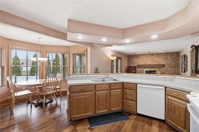 103 Seminole Trl, Center Twp, PA 16001