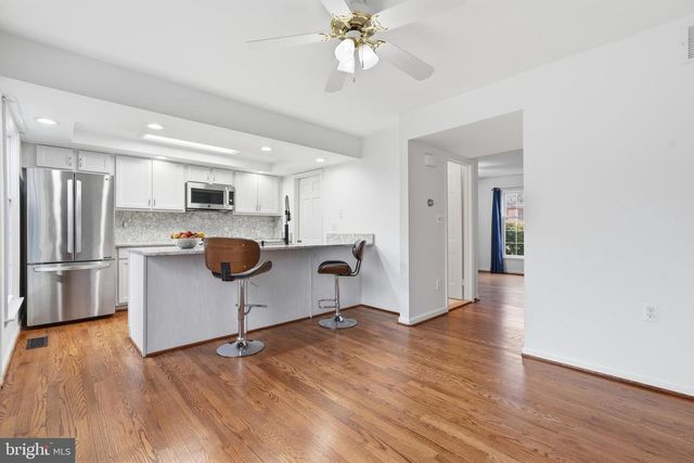 1734 DANA ST, Crofton, MD 21114