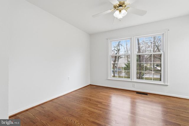 1734 DANA ST, Crofton, MD 21114