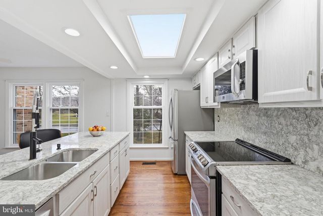 1734 DANA ST, Crofton, MD 21114