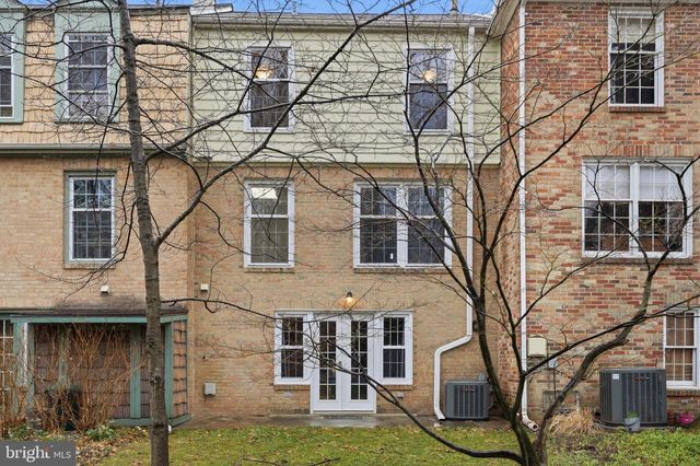 1734 DANA ST, Crofton, MD 21114