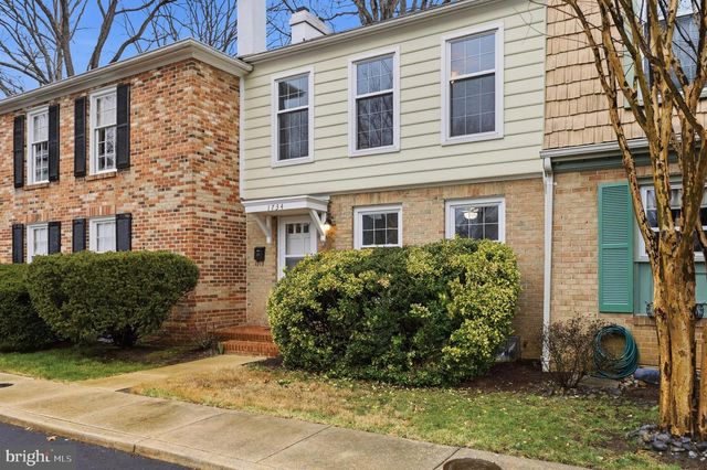 1734 DANA ST, Crofton, MD 21114