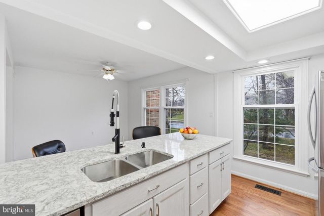 1734 DANA ST, Crofton, MD 21114