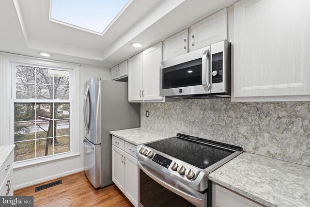 1734 DANA ST, Crofton, MD 21114