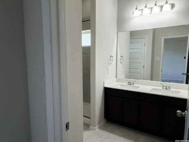 139 Lyndon Drive, San Marcos, TX 78666