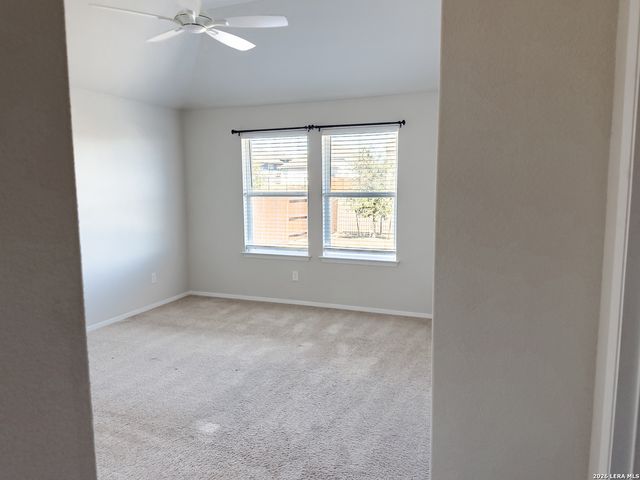 139 Lyndon Drive, San Marcos, TX 78666