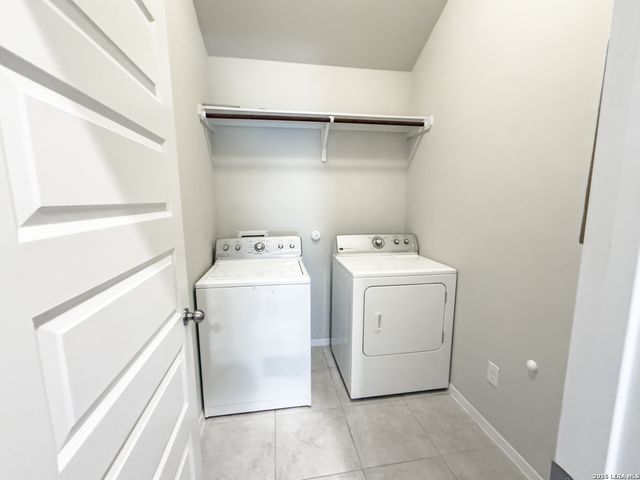 139 Lyndon Drive, San Marcos, TX 78666