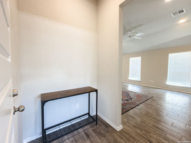 139 Lyndon Drive, San Marcos, TX 78666