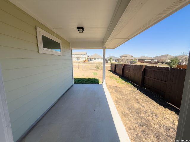 139 Lyndon Drive, San Marcos, TX 78666