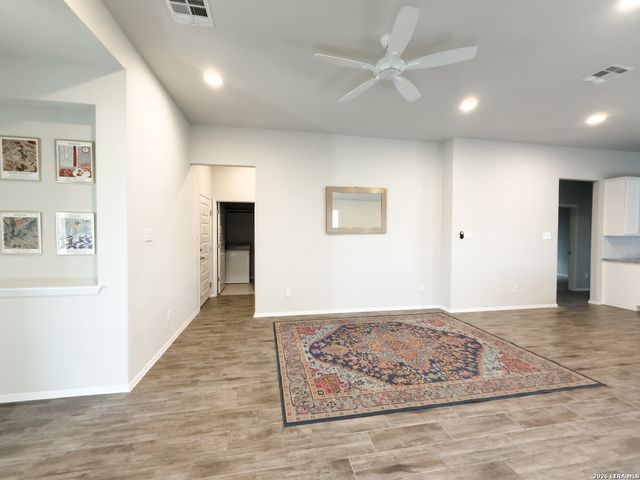 139 Lyndon Drive, San Marcos, TX 78666