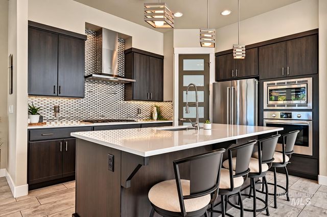1331 E Lone Creek Dr., Eagle, ID 83616