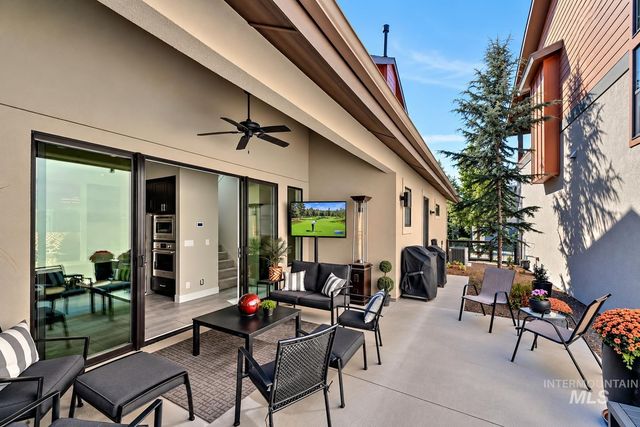 1331 E Lone Creek Dr., Eagle, ID 83616