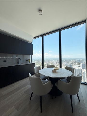 20 NE 11th st 5305, Miami, FL 33132