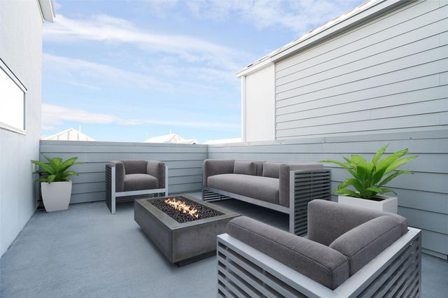 5857 E Post Oak Lane, Houston, TX 77055