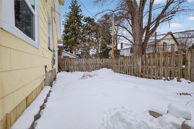 24 Bloomfield Place, Rochester, NY 14620