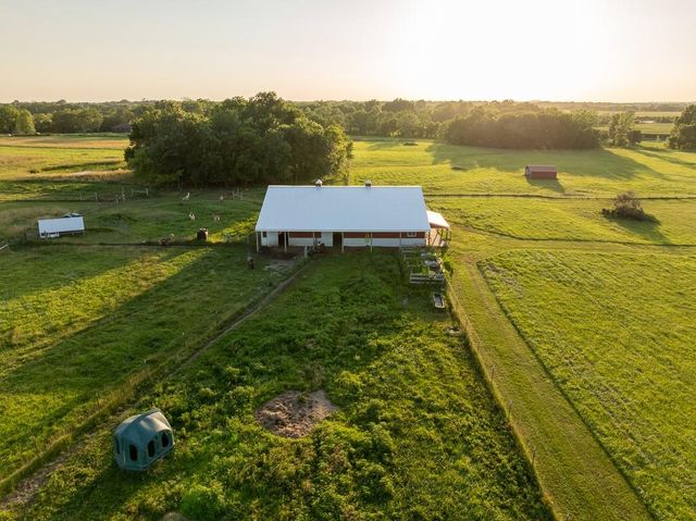 28909 E 297th Street, Garden City, MO 64747