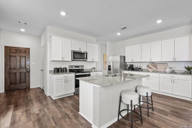 1106 Crane Court, Marion, TX 78124