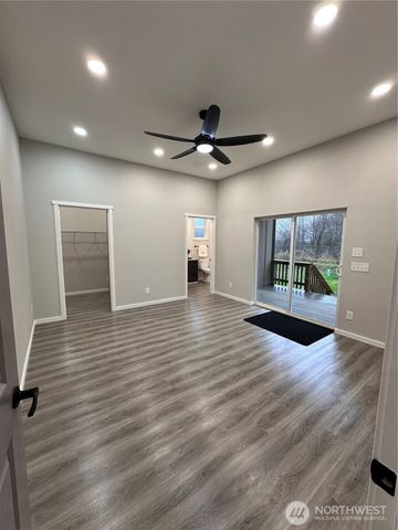 430 E Curtis, Aberdeen, WA 98520