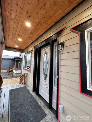 430 E Curtis, Aberdeen, WA 98520