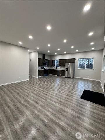 430 E Curtis, Aberdeen, WA 98520