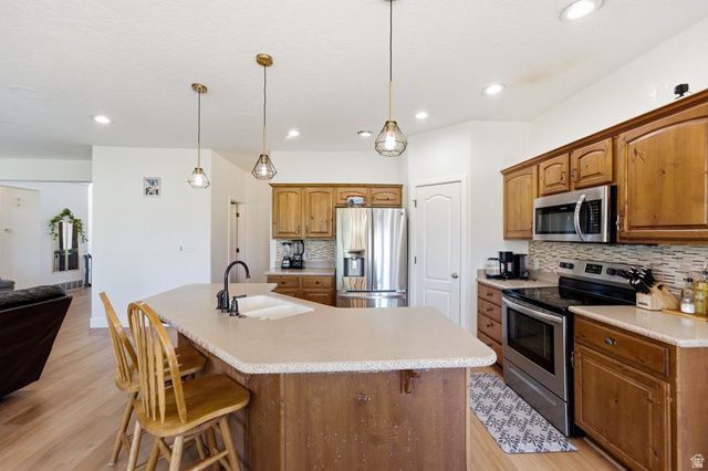 4691 E DECRESCENDO DR, Eagle Mountain, UT 84005