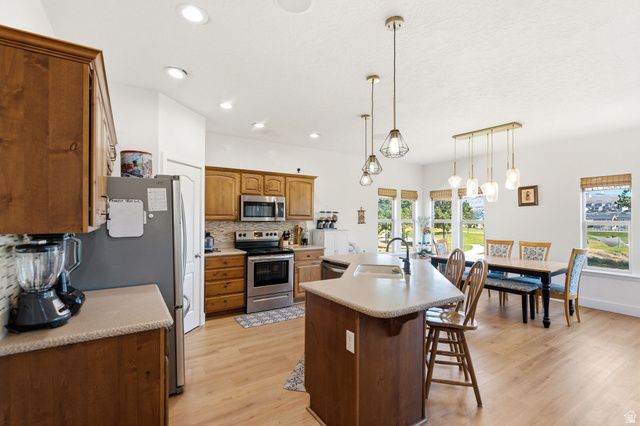4691 E DECRESCENDO DR, Eagle Mountain, UT 84005