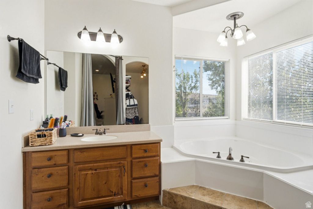 Image 18 of property listing at 4691 E DECRESCENDO DR, Eagle Mountain, UT 84005