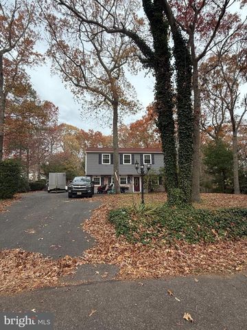 413 CRESSON AVE, Absecon, NJ 08205