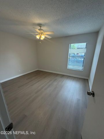 5557 GREATPINE Lane S, Jacksonville, FL 32244