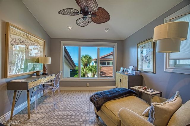 4717 Villa Mare LN 26-15, Naples, FL 34103