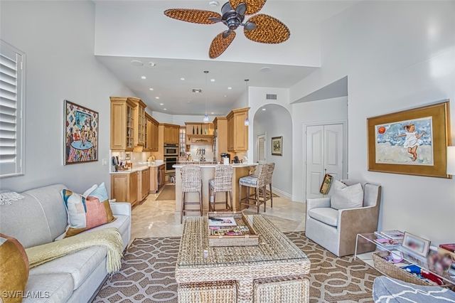 4717 Villa Mare LN 26-15, Naples, FL 34103