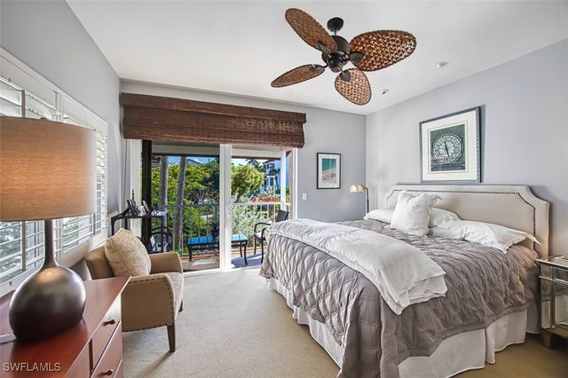 4717 Villa Mare LN 26-15, Naples, FL 34103