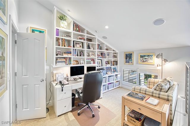 4717 Villa Mare LN 26-15, Naples, FL 34103