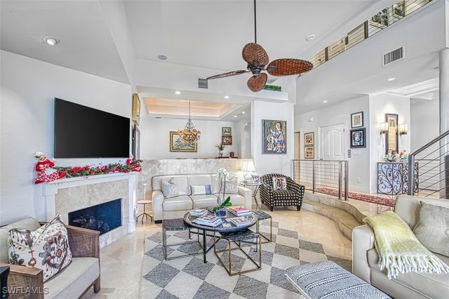 4717 Villa Mare LN 26-15, Naples, FL 34103