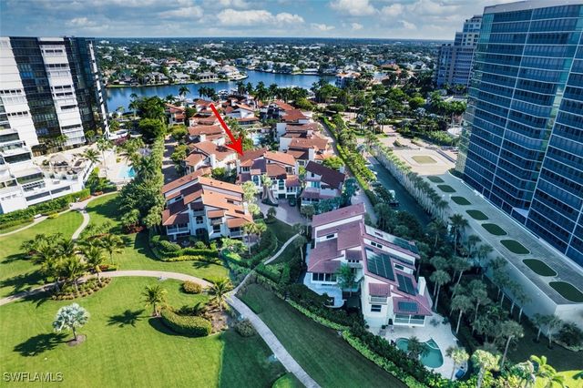 4717 Villa Mare LN 26-15, Naples, FL 34103