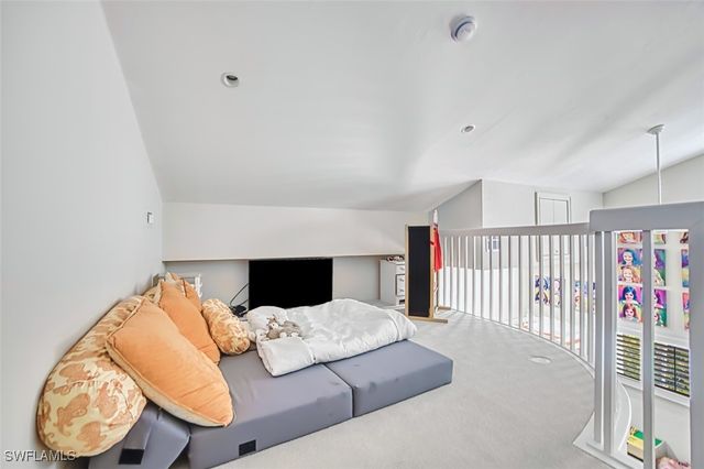 4717 Villa Mare LN 26-15, Naples, FL 34103