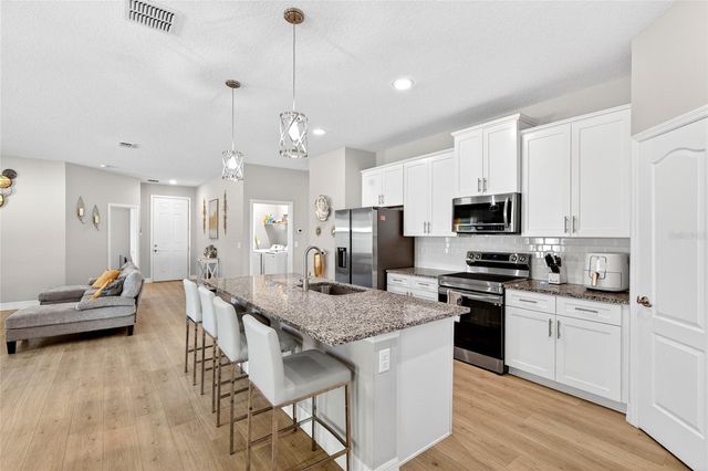 14055 SW 30TH TERRACE ROAD, Ocala, FL 34473